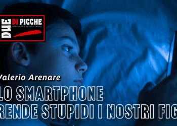 Lo smartphone rende stupidi i nostri figli