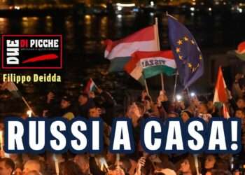 Russi a Casa!